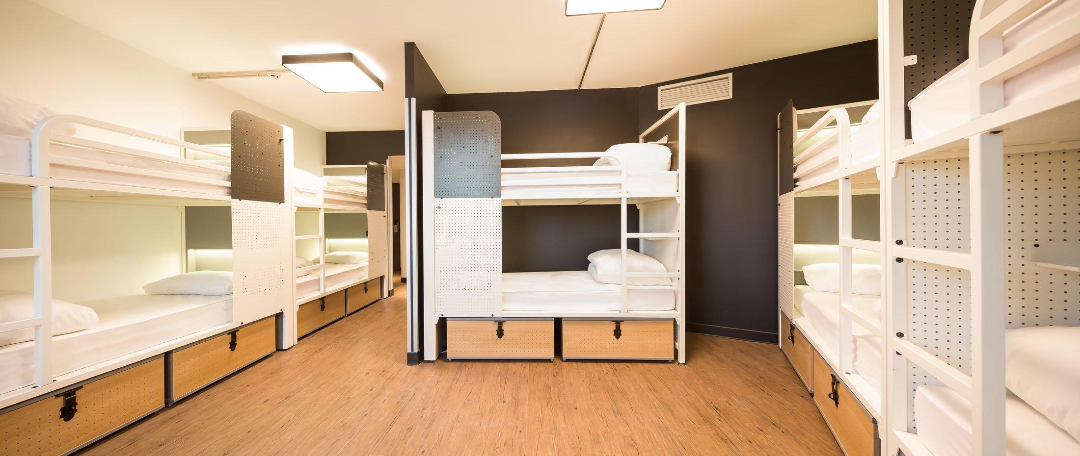 Bed in 10-bed Dorm - Ensuite